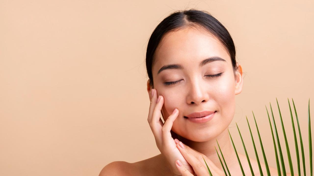 Bí quyết cho làn da khỏe mạnh và rạng rỡ với nguyên liệu tự nhiên tại nhà